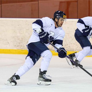 Hokejový dres HC Slovan Bratislava training authentic 2023/24